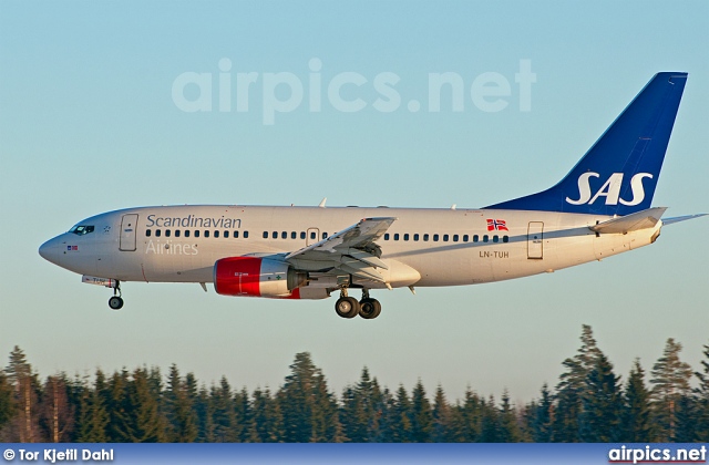 LN-TUH, Boeing 737-700, Scandinavian Airlines System (SAS)