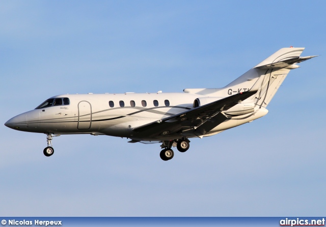 G-KTIA, Hawker 900-XP, Untitled