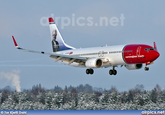 LN-DYB, Boeing 737-800, Norwegian Air Shuttle