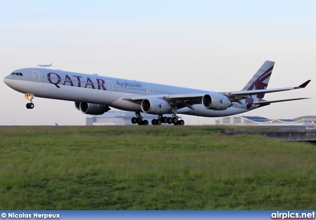 A7-AGD, Airbus A340-600, Qatar Airways