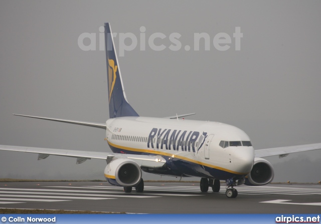 EI-EFV, Boeing 737-800, Ryanair