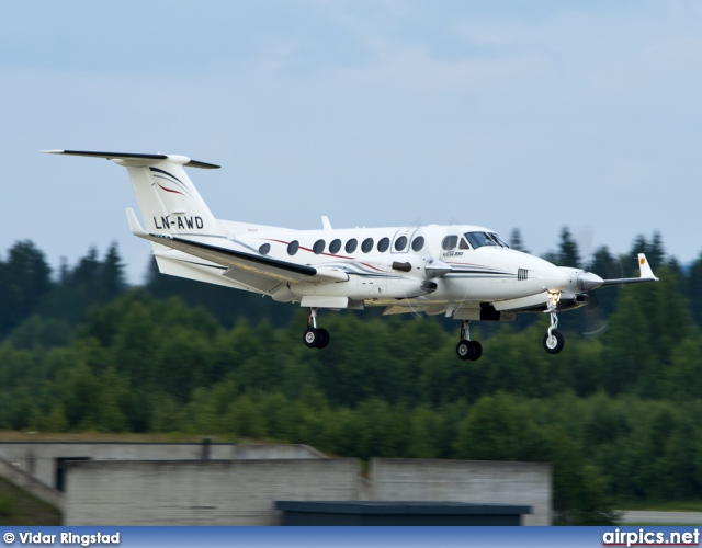 LN-AWD, Beechcraft 350 Super King Air-B300, Airwing