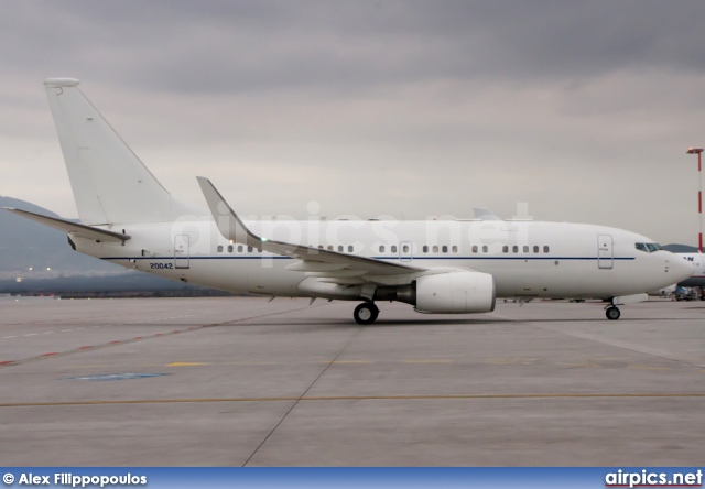 02-0042 , Boeing C-40-B (737-700/BBJ), United States Air Force