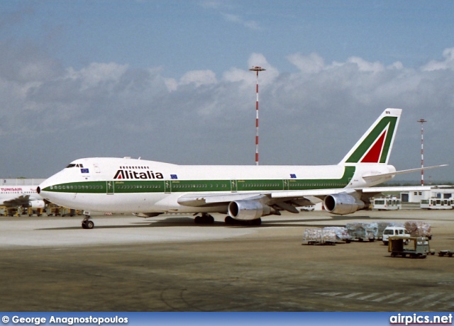 I-DEMN, Boeing 747-200B, Alitalia