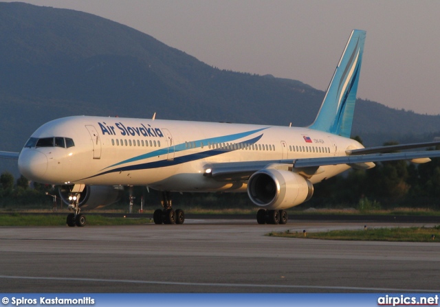 OM-ASA, Boeing 757-200, Air Slovakia