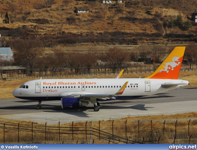 A5-JSW, Airbus A319-100, Druk Air - Royal Bhutan Airlines