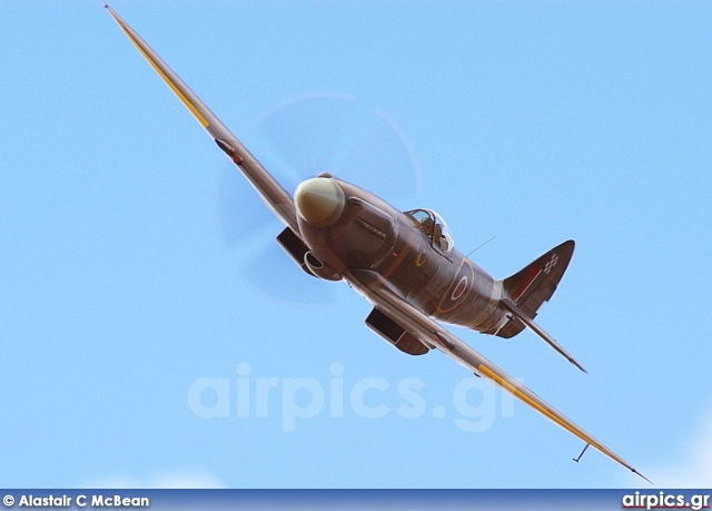G-BUOS, Supermarine Spitfire-FR18, Untitled