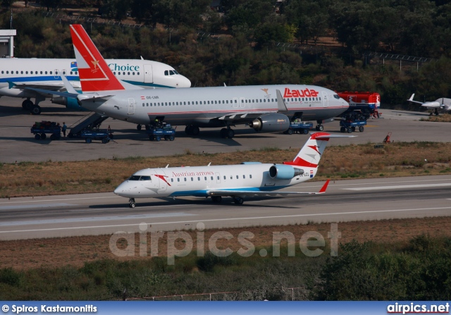 OE-LCL, Bombardier CRJ-200LR, Austrian