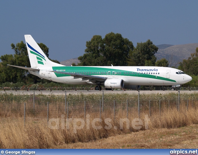 PH-HZX, Boeing 737-800, Transavia