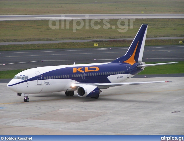 EI-DOM, Boeing 737-300, KD Avia