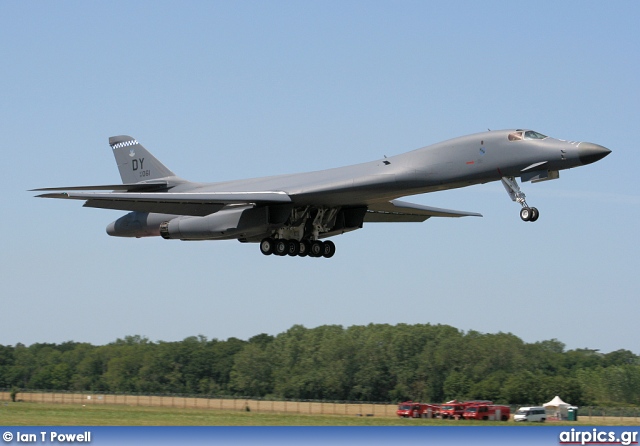 85-0061, Rockwell B-1-B Lancer, United States Air Force