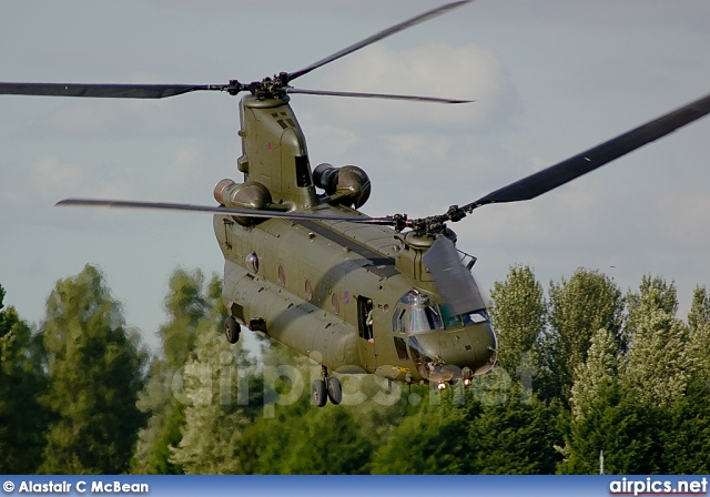 ZA705, Boeing Chinook-HC.2, Royal Air Force