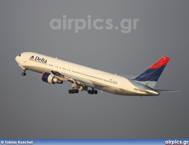 N176DZ, Boeing 767-300ER, Delta Air Lines