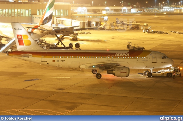 EC-FGV, Airbus A320-200, Iberia