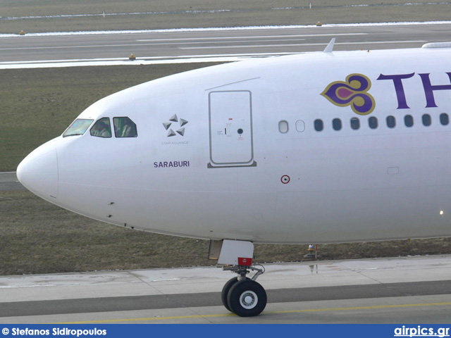 HS-TNB, Airbus A340-600, Thai Airways