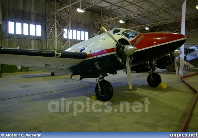 G-ASUG, Beech SNB-5 Expeditor, Loganair