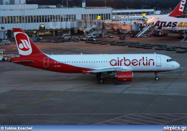 D-ALTI, Airbus A320-200, Air Berlin