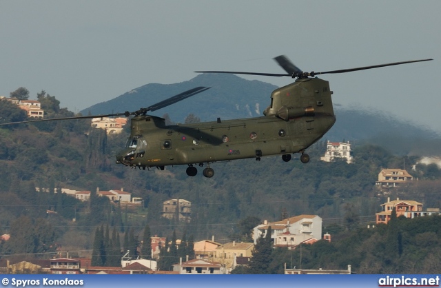 Boeing CH-47-D Chinook, Royal Air Force