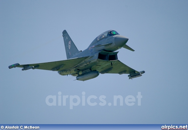 ZJ813, Eurofighter Typhoon-T.1, Royal Air Force