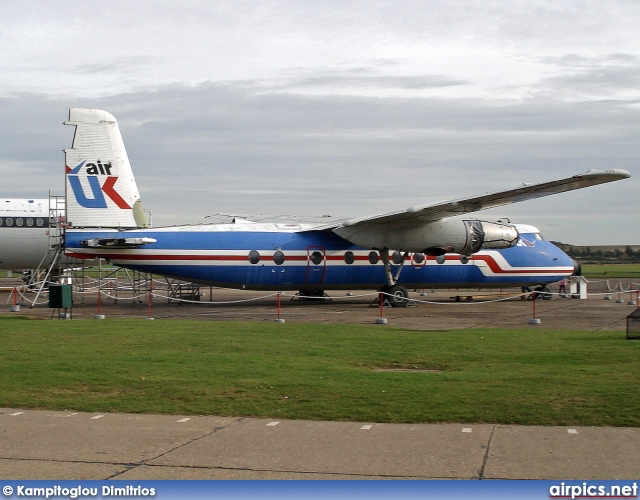 G-APWJ, Handley Page HRP-7-200 Dart Herald, AirUK