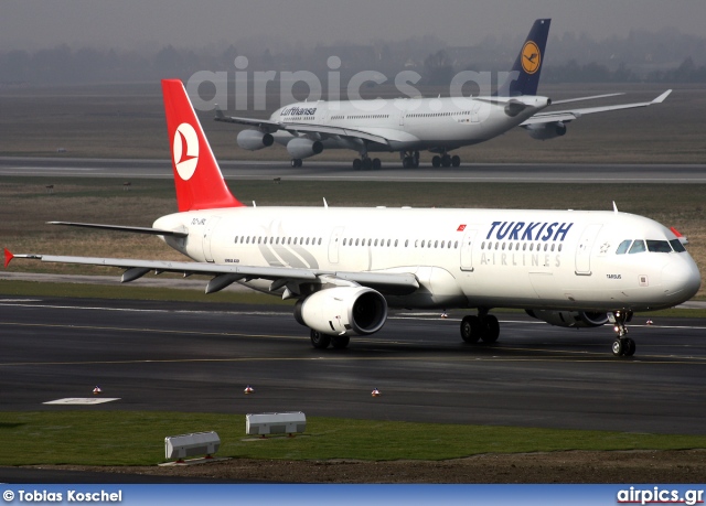 TC-JRL, Airbus A321-200, Turkish Airlines