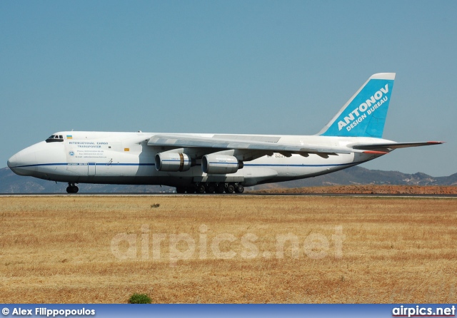 RA-82073, Antonov An-124-100 Ruslan, Antonov