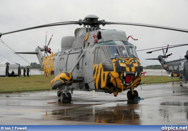 XV712, Westland WS-61 Sea King-HAS.6, Royal Navy - Fleet Air Arm