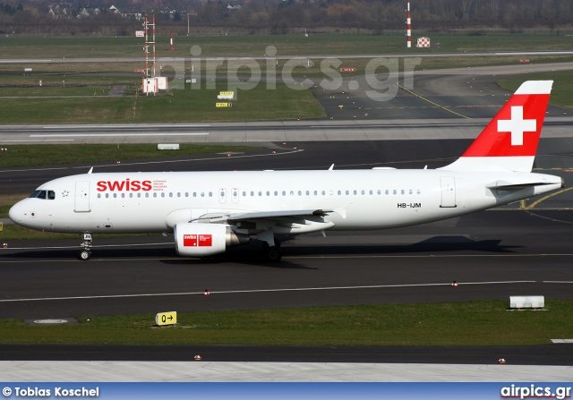 HB-IJM, Airbus A320-200, Swiss International Air Lines