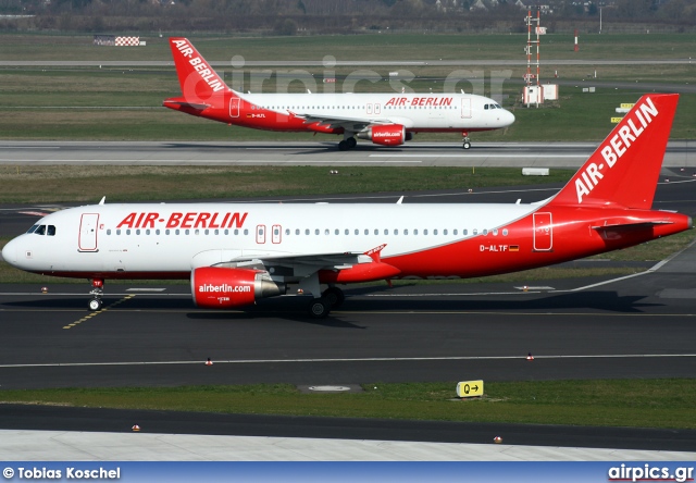 D-ALTF, Airbus A320-200, Air Berlin