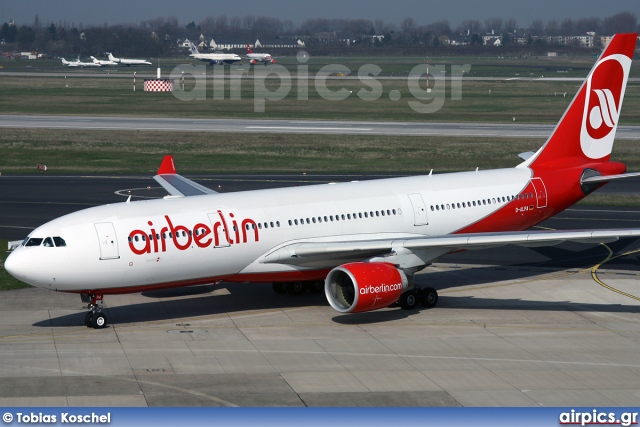 D-ALPA, Airbus A330-200, Air Berlin