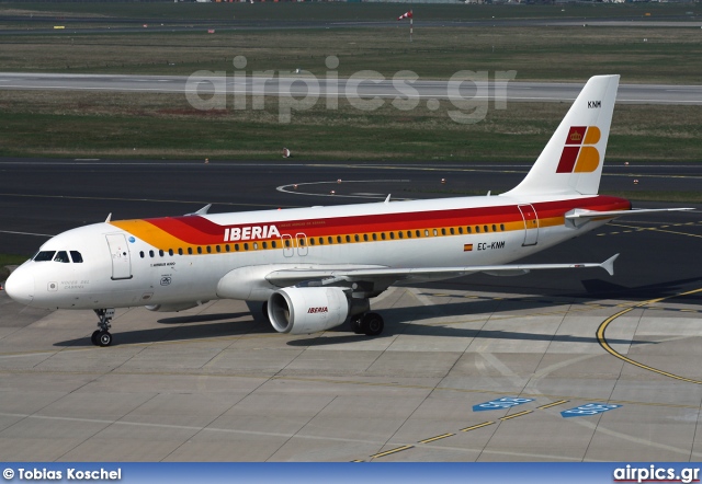 EC-KNM, Airbus A320-200, Iberia