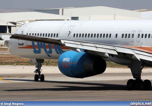 4X-BAU, Boeing 757-300, Arkia Israeli Airlines