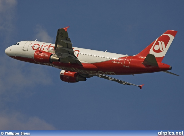 HB-IOX, Airbus A319-100, Air Berlin