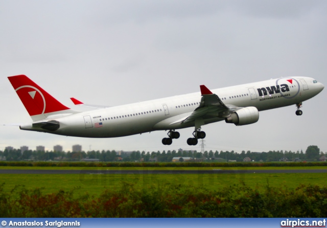 N802NW, Airbus A330-300, Northwest Airlines
