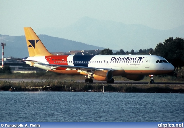 PH-BMC, Airbus A320-200, DutchBird