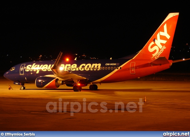 OM-NGM, Boeing 737-700, SkyEurope