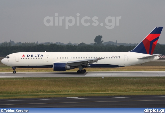 N156DL, Boeing 767-300ER, Delta Air Lines