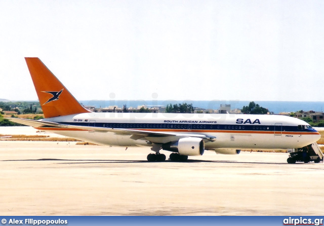 ZS-SRA, Boeing 767-200ER, South African Airways