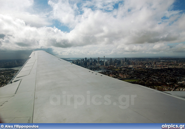 VH-ZXF, Boeing 767-300ER, Qantas