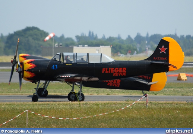 RA-3386K, Yakovlev Yak-52, Private