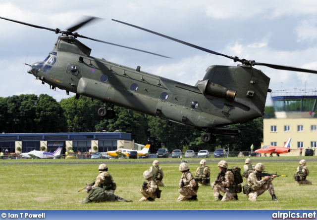 ZA682, Boeing Chinook-HC.2, Royal Air Force