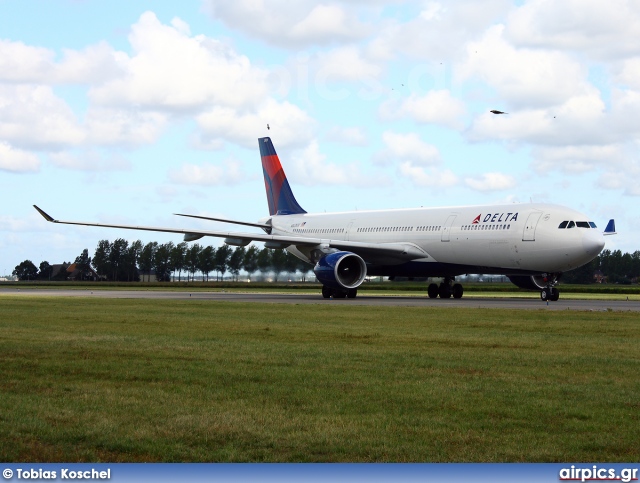 N803NW, Airbus A330-200, Delta Air Lines