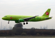 VQ-BDE, Airbus A320-200, S7 Siberia Airlines