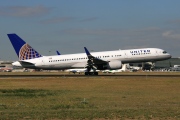 N48127, Boeing 757-200, United Airlines