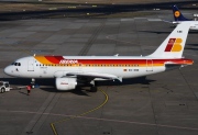 EC-KME, Airbus A319-100, Iberia