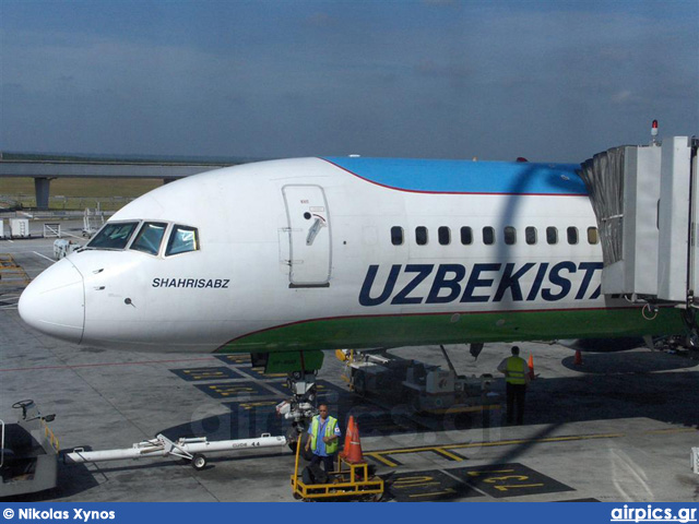 VP-BUD, Boeing 757-200, Uzbekistan Airways