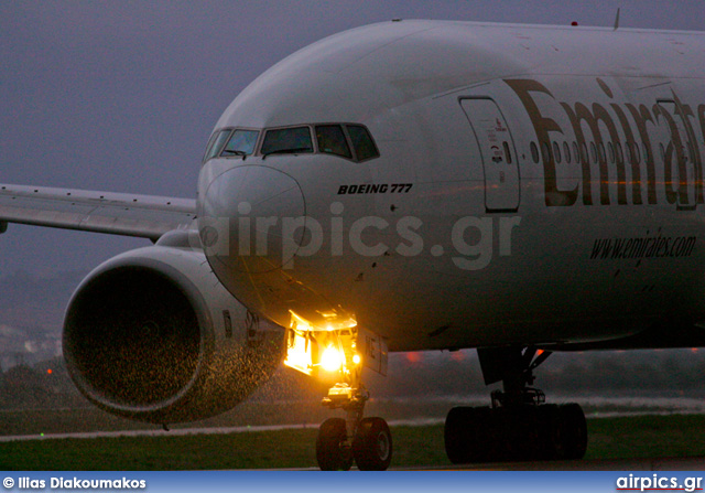 A6-EME, Boeing 777-200, Emirates