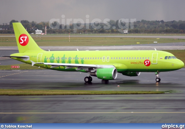 VP-BDT, Airbus A320-200, S7 Siberia Airlines