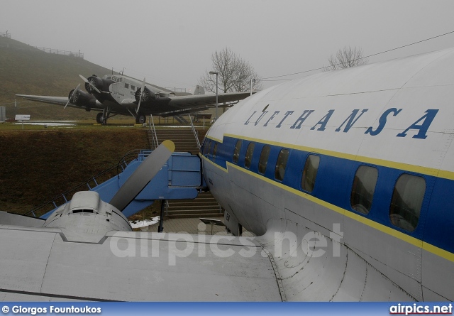 D-ALEM, Lockheed Super Constellation-L1049G, Lufthansa