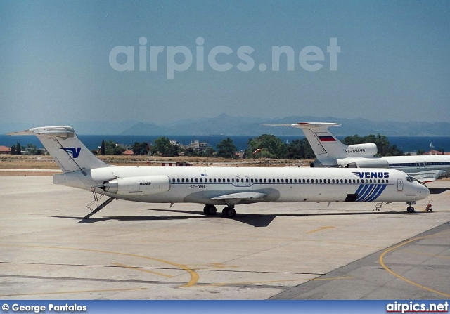 SE-DPH, McDonnell Douglas MD-83, Venus Airlines